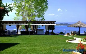 Christaras Apartments - Image 1