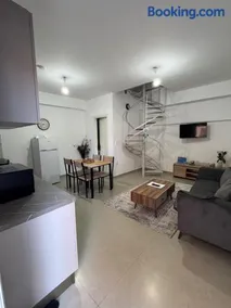 Maravel house - Image 2