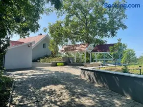Jobb, Mint Otthon Vendégház Kőröshegy - Image 3