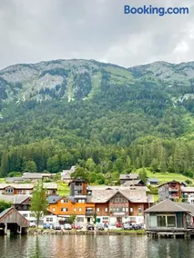 Ferienwohnung Seeblick Grundlsee - Your Austrian Home - Image 2