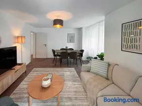 STAYY Urban Base Premium Apartment - 24h Self Check-in with free Parking - Image 5