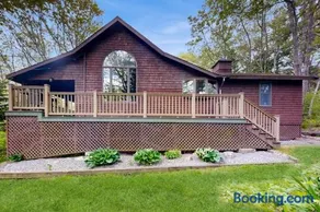 River View Home w/ Lovely Deck, Views & Fireplace - Image 1