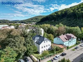 Near Vienna - 60m2 - 6 Guests - Self Check-in - Parking - Image 4