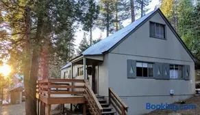 Cabin #6 - Image 2