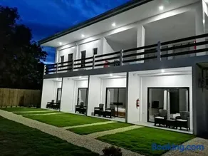 Christelle Inn - Image 1