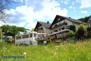 Landhotel Püster - Image 1