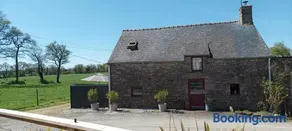 Maison confortable à Questembert avec jardin - Image 1