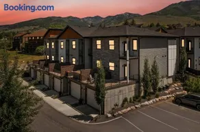 Luxury Powder Mountain Village Sanctuary - Image 1