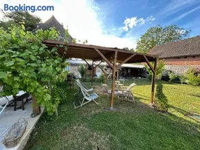 Le relais du bord de seine - Image 1