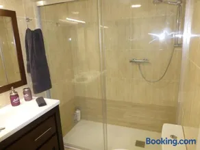 Apartamento en centro ciudad con garaje y aire acondicionado - Image 3