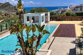 House Luxe - Macenas Resort Piscina - Image 1