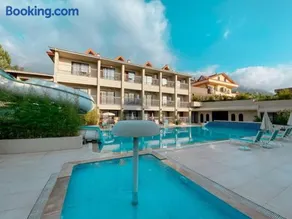 Ölüdeniz 1+1 Modern SummerHouse Wıth Swımmıng Pool - Image 2