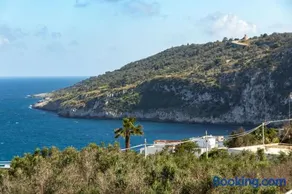 Villa Serra - Image 1