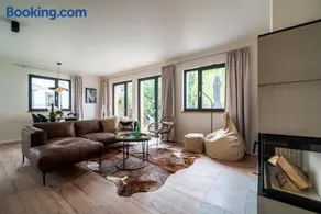 5 Sterne Wellness-Ferienhaus "Kornrade" mit Sauna, Kamin & Terrasse - ruhig am Ostseewald in Zingst - Image 3