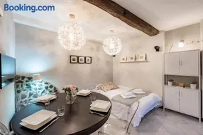 L’Angolo Di Camogli - a minute walk from Beach - Happy Rentals - Image 3