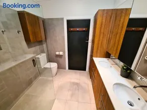 Jarrah Cottage - Image 4