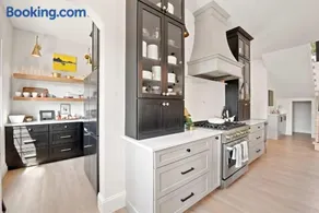 Lake Sunapee Mtn Views La Maison Luxury 4 Bed 3 5 Bath - Image 3