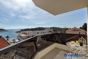 Exclusive Center apartment - Image 1