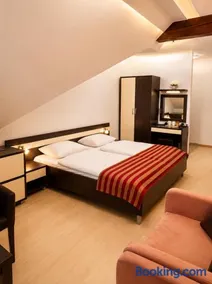 Komnata Bešeňová - Apartmán 344 - Image 3