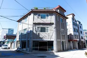 Kory Guesthouse - Image 1