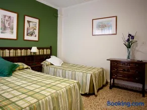Hotel Costa - Image 2