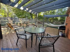 Santa Fe Inspired Bungalow 5 minutes to downtown - Image 3