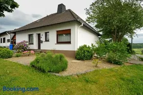 Ferienhaus Lemmerlinde - Image 1