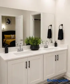 New Luxury King Suite Private Bath 2 Walk-In Closets Fast WiFi - Image 3
