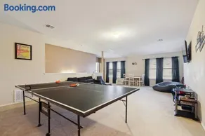 Grand Hutto Lodge - Image 1