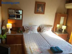 Diana Guesthouse - Image 3