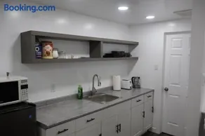 Peaceful stay near transcona trails - Image 2