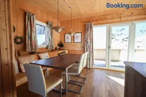 1A Chalet '4 Jahreszeiten' Ski fahren und Jacuzzi mit Aussicht - Image 5