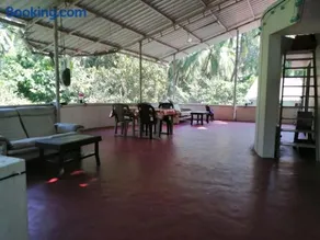 Acharekar's Home stay - Adorable AC and Non AC Rooms with free Wi-Fi - Image 4