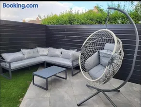 Trendy Studio With A Private Garden - Image 3