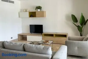 2BR Apartment with Beach Club - Image 4