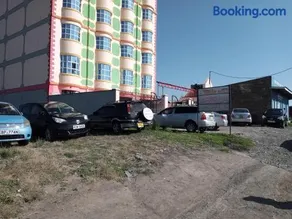 Tour Gate Hotel - Image 2