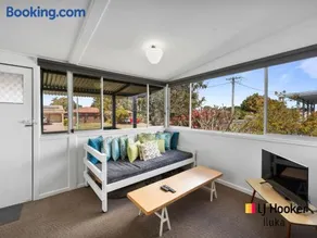 Fisherman's Cottage - Image 2