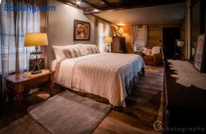 Casitas at Madrona Ranch - Homestead - Image 3