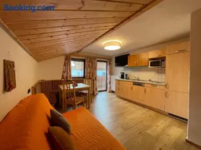 Exquisito apartamento vacacional apta para familias con jardín y barbacoa - Image 3