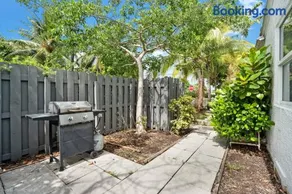 Location! Bright House -3 blocks to Atlantic Ave - Image 4