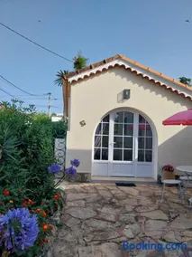Studio indépendant, front de mer et plage à 200m - Image 1