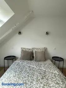 Au Pied Levé - Image 2