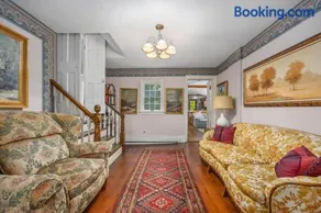 Historic Saugatuck -Walk to Lake Shops and Dining - Image 3