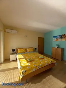 PS Apartments - Peshtani - Image 1