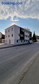 S3 Stadl Paura - Image 4