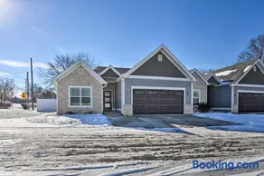 Pet-Friendly Home, 5 Mi to Dtwn Louisville! - Image 3