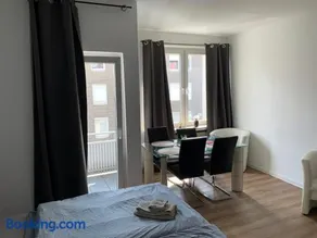 Zentrale 2 Zimmer Wohnung im Herzen von Osnabrück - Image 2