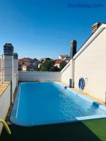 Enjoy Sanxenxo,200m Playa, Balcón Vistas Cíes, Piscina & Terraza Azotea,2 plazas Garaje, 2 Baños, Muy Luminoso, Muy Tranquilo,Muy Equipado, Céntrico - Image 2