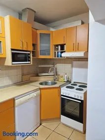 Apartment F.R.I.E.N.D.S - Image 2