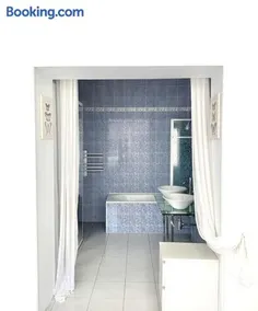 Maison de ville confortable avec piscine - Image 2